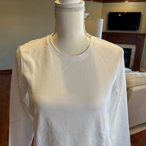 White long sleeve T-shirt